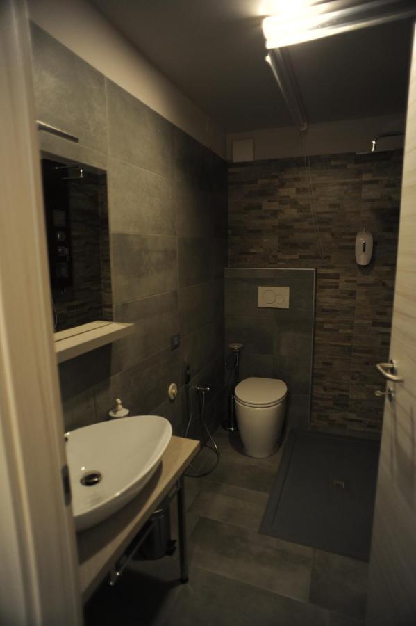 Hotel Tlcafe Hospitality San Secondo Parmense Exterior foto